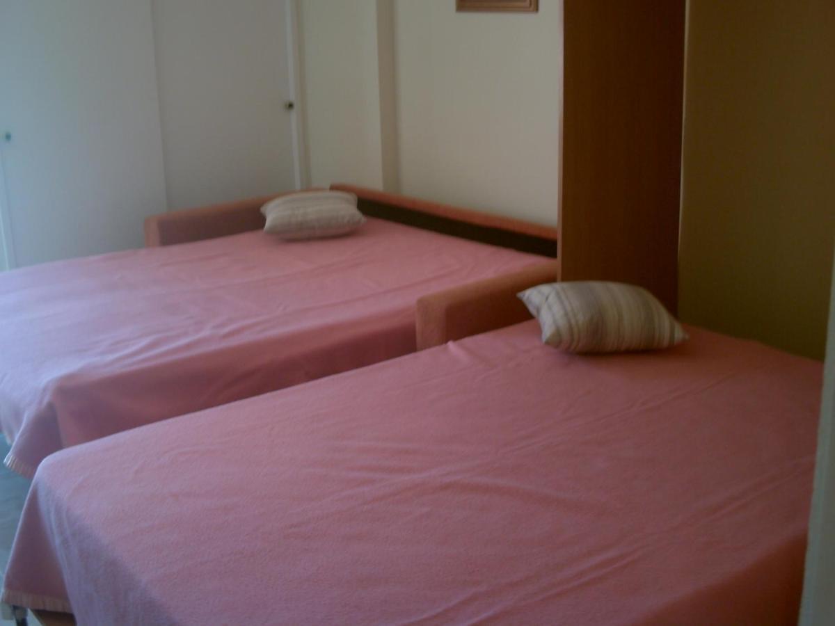 Estudio J-60, Terraza & 1º Planta Benalmadena Bagian luar foto